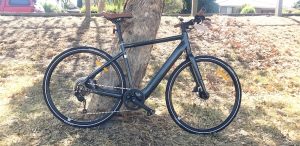 Momentum Voya E+ Review Commuter ebike - 2022 - EBA